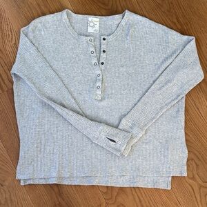 Offline by Aerie Light Gray Waffle Knit Top
